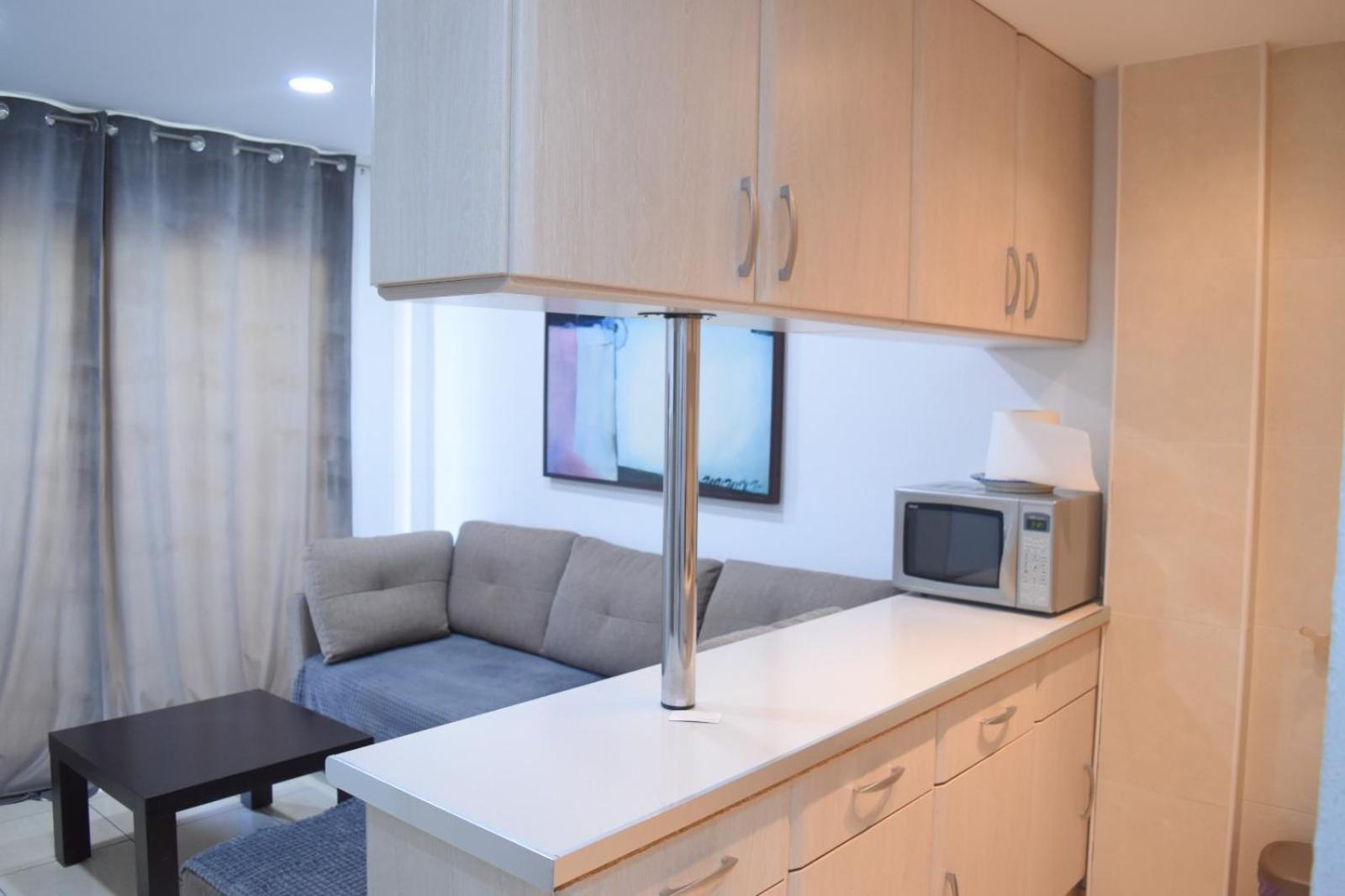 Apartamentos De Los Cisnes Бенальмадена Экстерьер фото